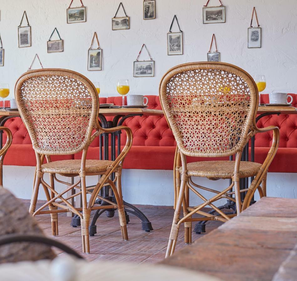 Bed and Breakfast L'Escale Du Ciel Le Bar-sur-Loup Exterior foto